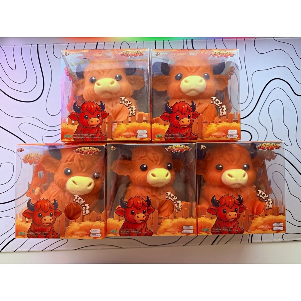(1) PPNC Mini Highland Cow Squishy